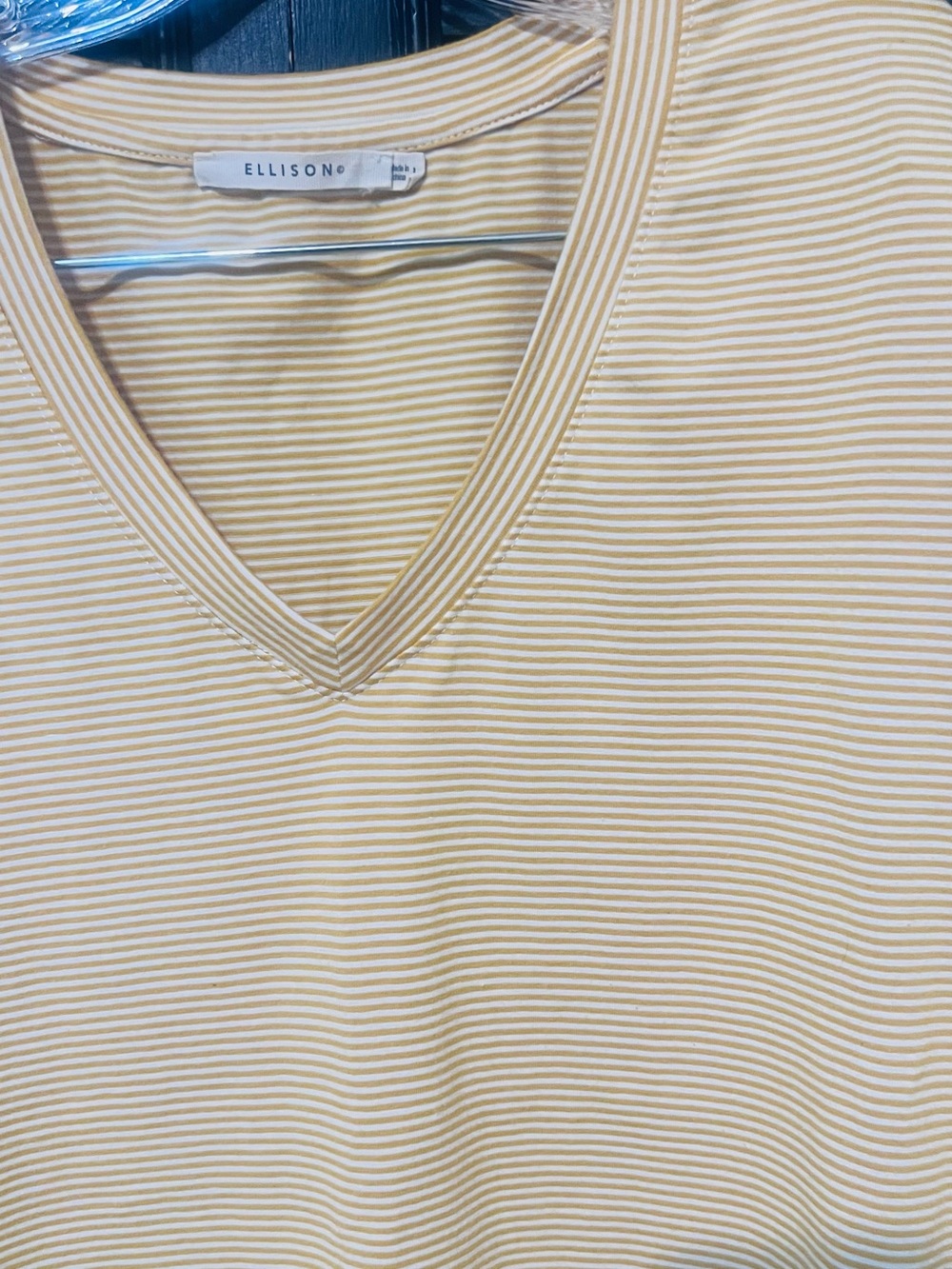 Ellison Yellow and White Striped V-Neck Short Sleeve Tee Sz L - Picture 4 of 7